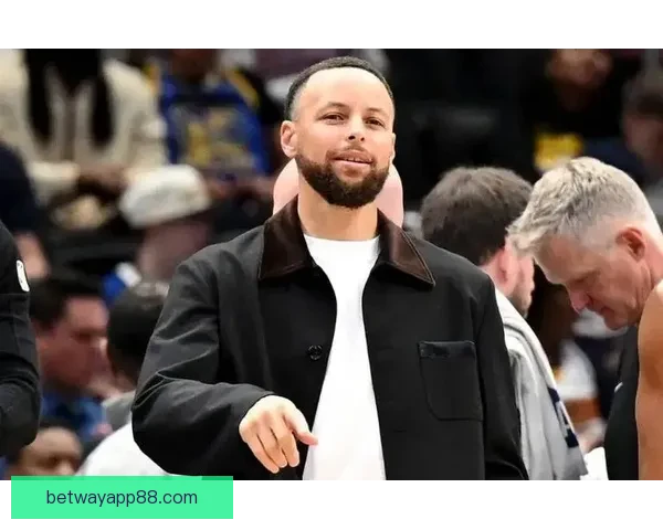 库里复出受阻仍未参加全场对抗 回归篮网时间未定